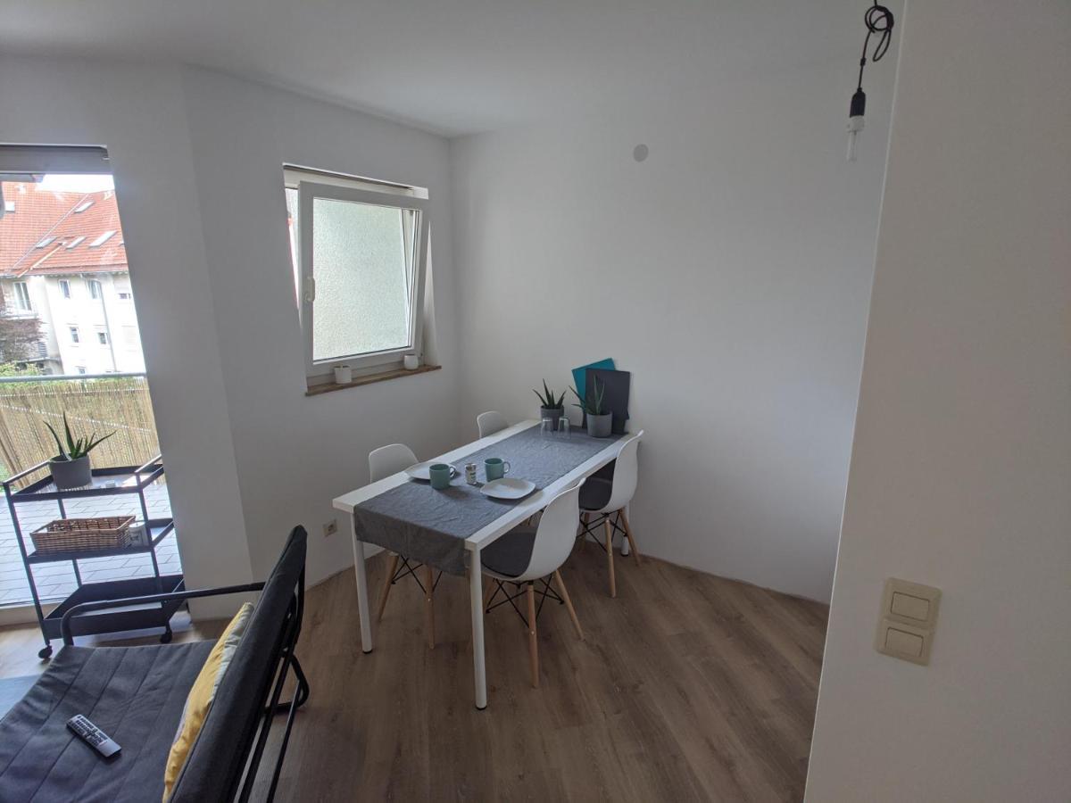 Ideales Messe Appartment 15Min Fahrtweg Kirchheim unter Teck Exterior foto